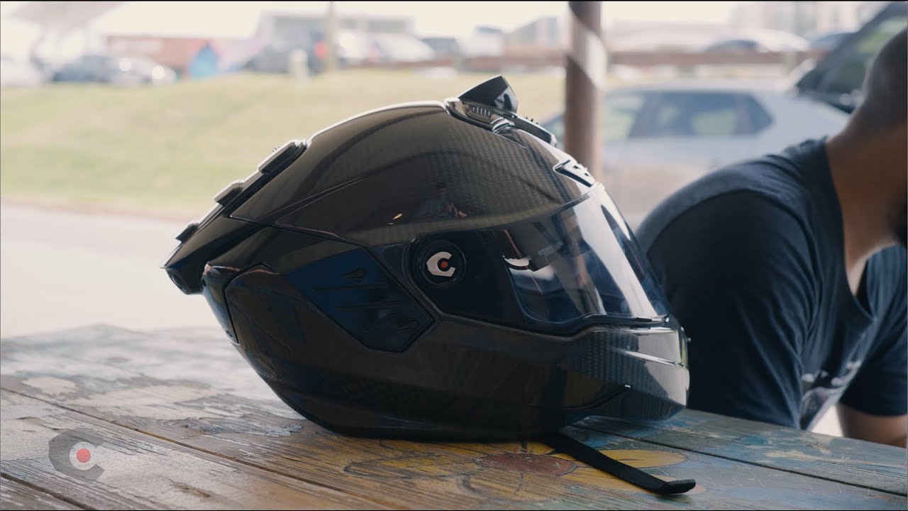 iC-R Smart Motorcycle Helmet Quick Start Guide