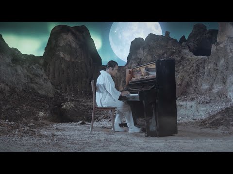 Naim Daniel - Purnama (Official Music Video)