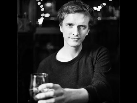 Ola Söderholm har tjack i jackfickan - Dumma Ideér #107