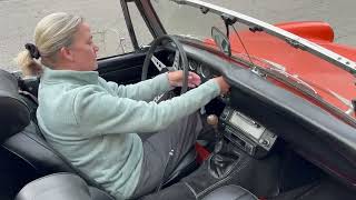 1972 MG Midget Start Up