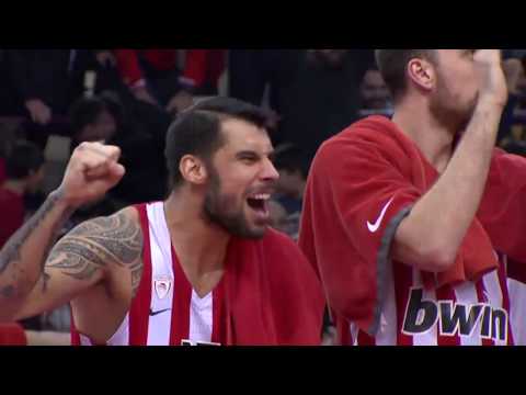 Olympiacos BC:  The perfect... 9 (passes)  and the 3-point shoot!