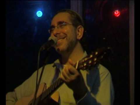 Benyamin Steinberg Performs Shlomo Carlebach Asher Bara