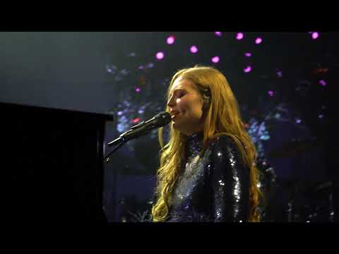 Video thumbnail for Perfect (Live at Apollo)