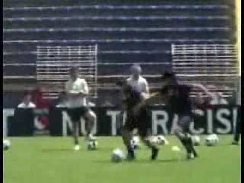 Del Piero contro Aquilani nel ritiro azzurro agli europei