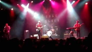 To awake and avenge the Dead Thrice house of blues 2010