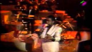 Barry White - What am i gonna do with you