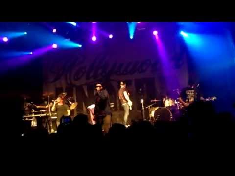 Hollywood Undead - War Child (Bataclan)