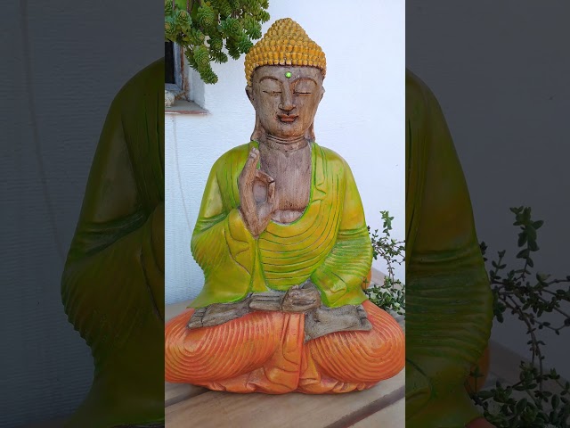 Vídeo relacionado con OOTB 3 Figuras de poliresina en un tazón de Madera, Buda, Aprox. 20 x 9 cm
