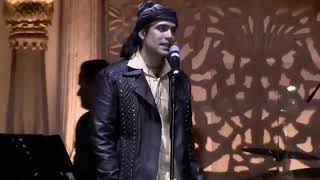 Jubin Nautiyal Live Performance In Noida on 09/11/19 Zindagi Kuch Toh Bata