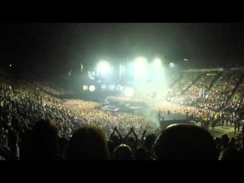 Muse - Drones tour - Full concert @ AccorHotels Arena (Paris Bercy, 04/03/2016)