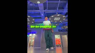 Download lagu TikTok Trend | She Bugging (Whatchu Gonna Do) #tiktok #trending #edit #trend#dance#lyrics#viralvideo mp3