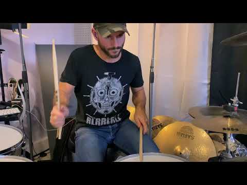 PANIC IN OSAKA - Olivier Baldissera (Original Backing Track)