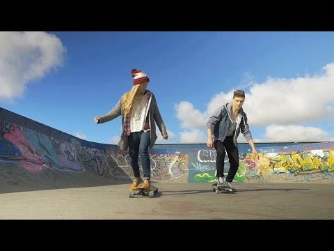 ASTRONAUTAS AMARILLOS - MALDITA LA HORA ( Oficial ) Contrataciones 099195100