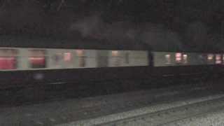 preview picture of video '4464 Bittern crawls through Huntingdon with The Capital Streak 7th Dec 2013'