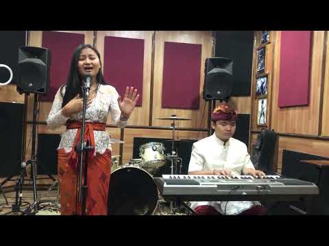 Putri Cening Ayu & Ambu Putih (COVER) - Piano Vocal