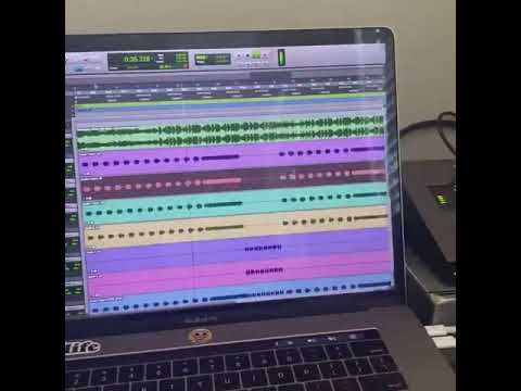 Ele A El Dominio - Viviendo De Lo Blanco (Preview)