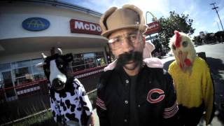 SERENGETI as Kenny Dennis - "Rib Tips"