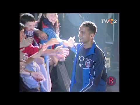 Steaua Bucuresti la prezentarea lotului pentru sezonul 2002 - 2003