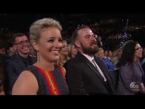2016 50th CMA Awards (KTUL)