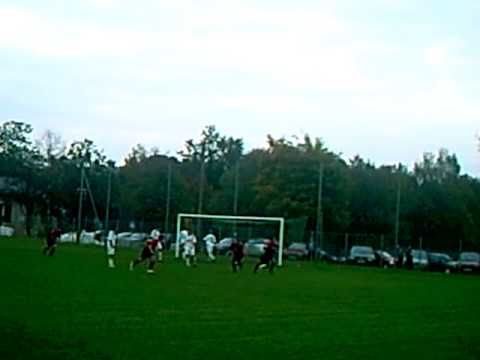 Mecz Piliczanka Pilica - brzezina Osiek (bramka T. Kukułki).AVI