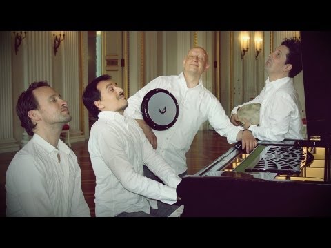 Oriol Cruixent & OPERcussion, (including "Balkan Songo")