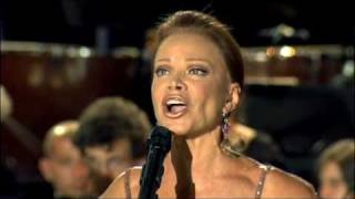 Paloma San Basilio Himno al amor