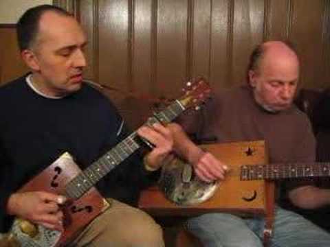 Cigar Box Guitar Smokestack Lightnin Howlin Wolf Duet