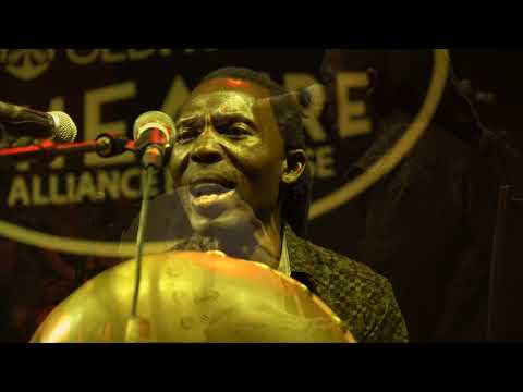 Forward Kwenda Mbira - Tadzungaira