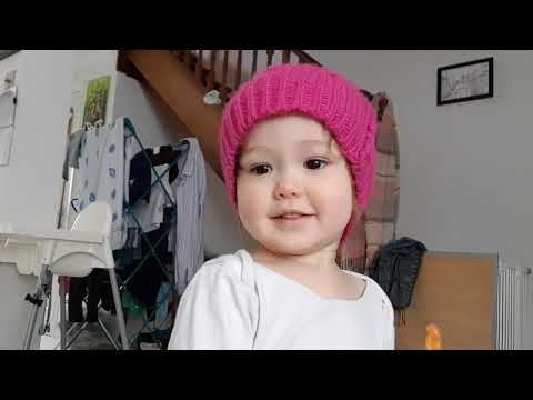 Lovisa with pink hat