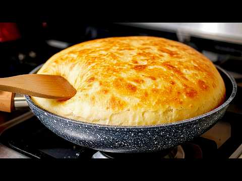 We no longer buy bread! Bread from the pan. Mix water and flour! Ready in just 5 minutes!