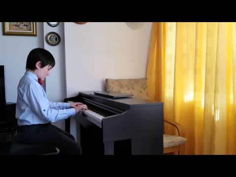 Andrei Comandasu (9 ans) - Concours  Musical de France 2016