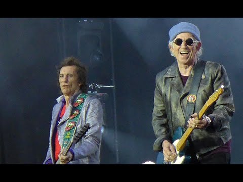 The Rolling Stones - Street Fighting Man - Multicam video - 2022 SIXTY tour - Charlie Watts tribute