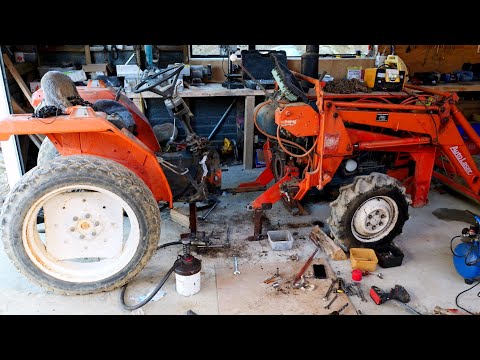 Splitting a Tractor in Half to Fix the Clutch - Kubota L1-18