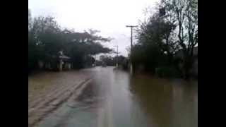 preview picture of video 'Enchente Rio Taquari - Porto Mariante - 26/08/2013'