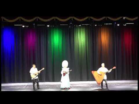 24. V.Monti's Chardash.  Elina Karokhina (balalaika), ensemble Barynya   (www.barynya.com)