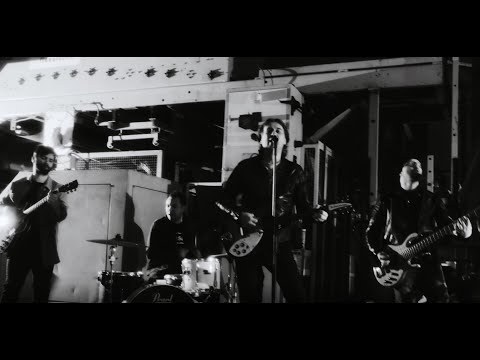 Drevored - Lovim mladost nazaj (Official Music Video)