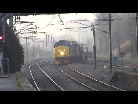 DRS 37419 + 37194 Two Flasks 6M56