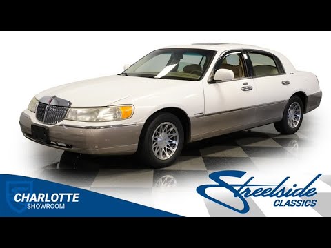 2000 Lincoln Town Car (CC-2071234) for sale in Concord, North Carolina