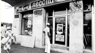 Mighty Diamonds Just - Like A River