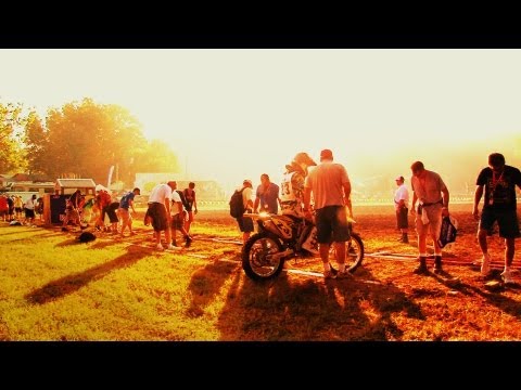 Loretta Lynn's - The 30th Year (2011)