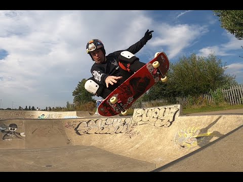 Thame Skatepark with LJ Phoenix & WooTown