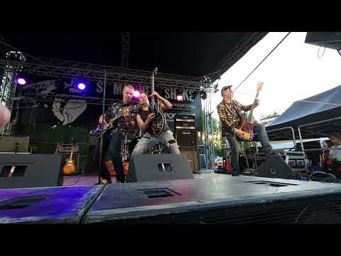 Black Devils & Ile Kallio ja Janne Louhivuori. Sumianen, Shake24, 12.7.2024