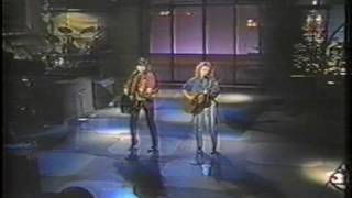 Indigo Girls - World Falls on Letterman 1991
