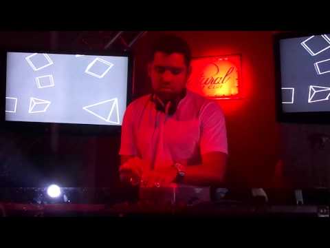 Vitor Falabella - Free World