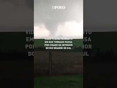 Vídeo flagra passagem de tornado por cidade do interior do Rio Grande do Sul