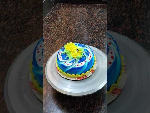Blueberry cake How to make flowers decoration #shortvideo #trainding #londoncakedesigner #cakedec