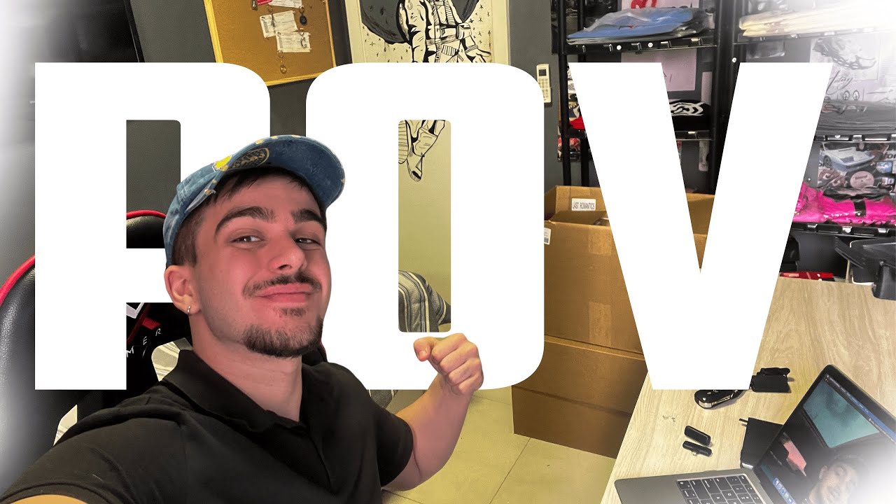POV: Você é um jovem de 20 anos que criou uma empresa do seu quarto.