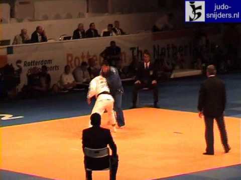 Judo 2009 Rotterdam: Alzidaneen (JOR) - Damdinsuren (MGL) [-81kg].