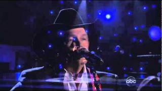 George Strait-The Breath You Take,CMAs Nov 10,2010