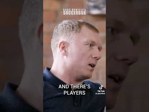 Paul Scholes and Gary Neville on Roy Keane in the tunnels